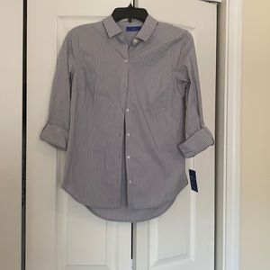 Button up. Size XS